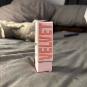 Jeffree Star Velvet Pink Lipstick